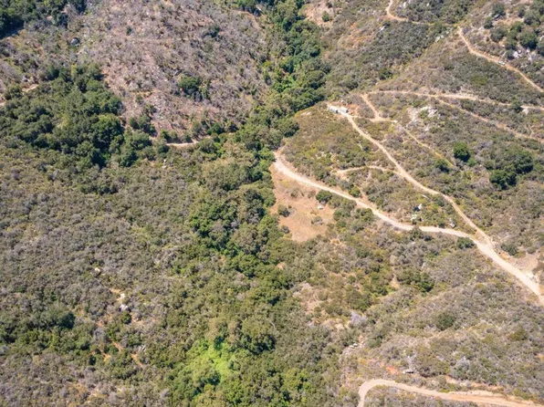 10431 Canyon Country Ln, Escondido, CA 92026