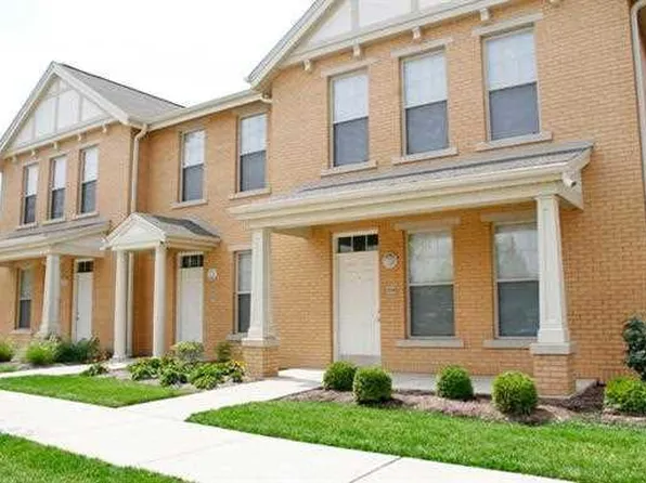 Renaissance Place at Grand Apartments
