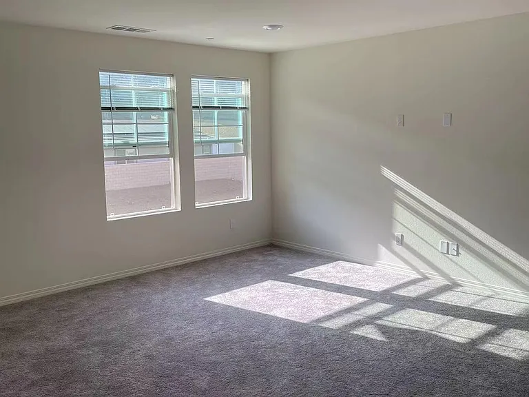 2957 Flagstaff Dr — Photo 16