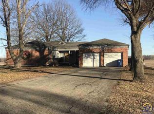 518 Prairie Ave, Maple Hill, KS 66507