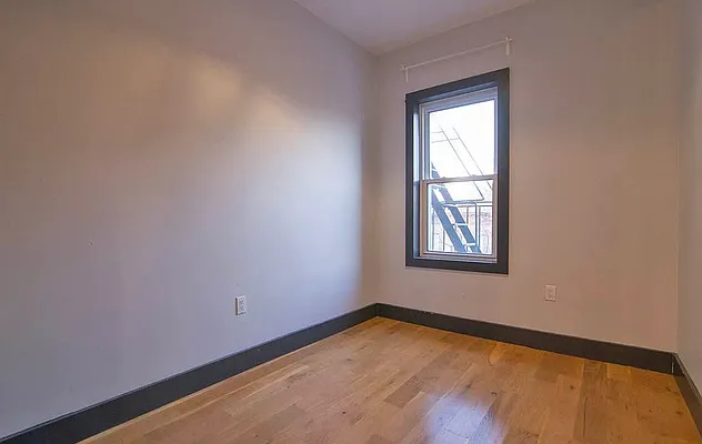 Rented by Stuyvesant Heights Realty Corp | media 31