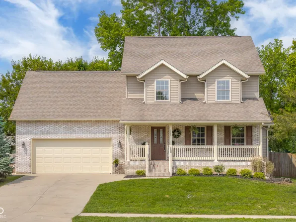 2228 Cameron Ct, Columbus, IN 47203
