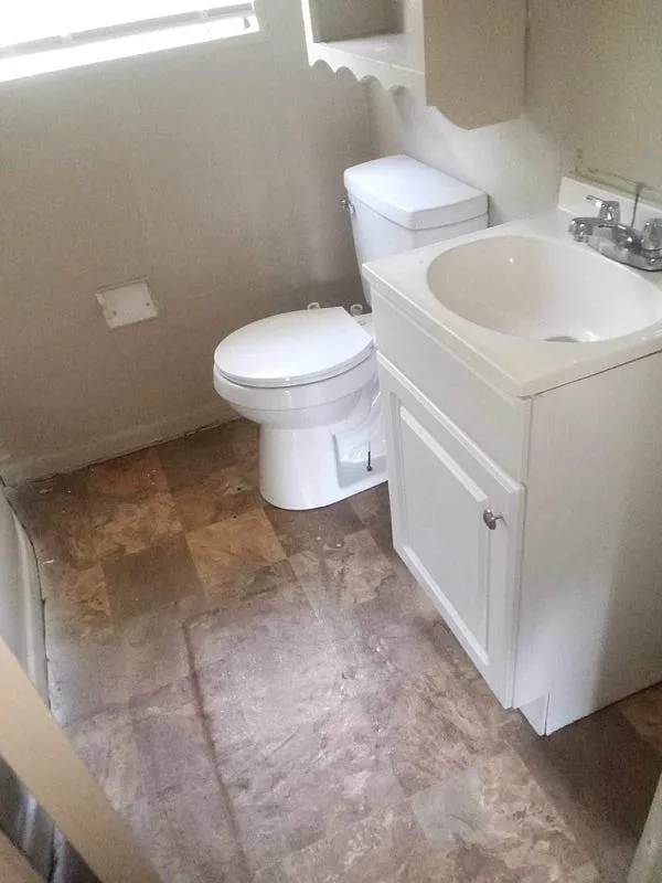 1048 Winn Street - 1 — Photo 2