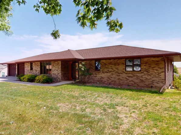 1109 Valley View Dr, Ida Grove, IA 51445