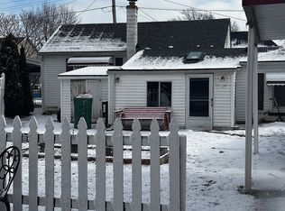 45626 Jefferson Ave, Chesterfield, MI 48047