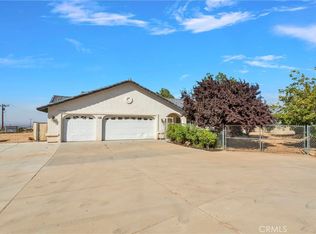 5140 Cygnet Rd, Phelan, CA 92371