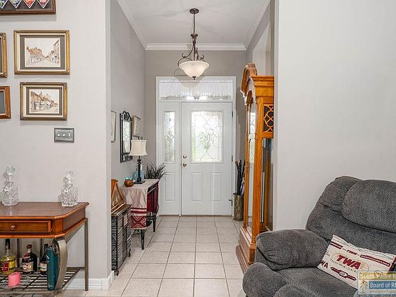 2nd image of 16 Augusta Dr