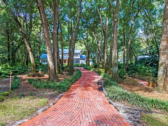 4th image of 2022 Down Woods Ln