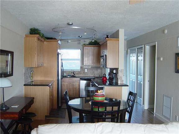 2nd image of 1536 SE 15th Ct APT 105