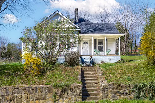 29 Allen St Photo 1