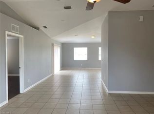 4105 20th St SW, Lehigh Acres, FL 33976