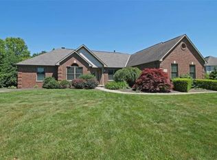 6443 Meadow Glen Dr, Westerville, OH