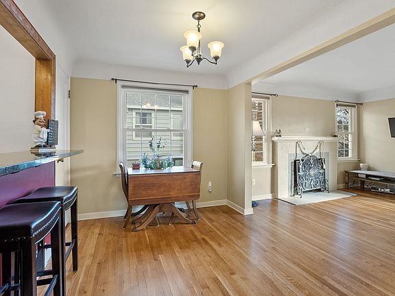 5th image of 2816 W Heroy Ave