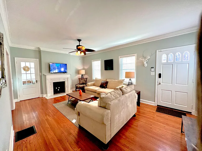 2506 E Woodland Cir — Photo 6
