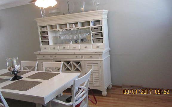 4th image of 4903 N Greenwood Ave