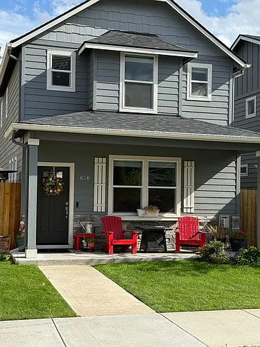 626 N Willitts St Photo 1