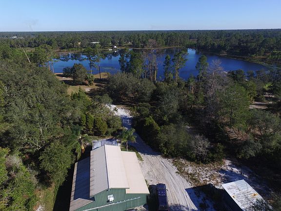 3rd image of 1 Blackwater Oaks Dr