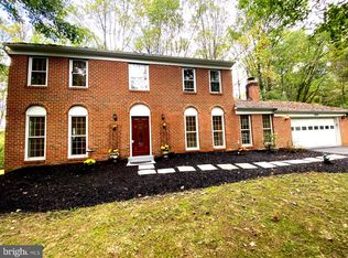 2800 Bree Hill Rd, Oakton, VA 22124