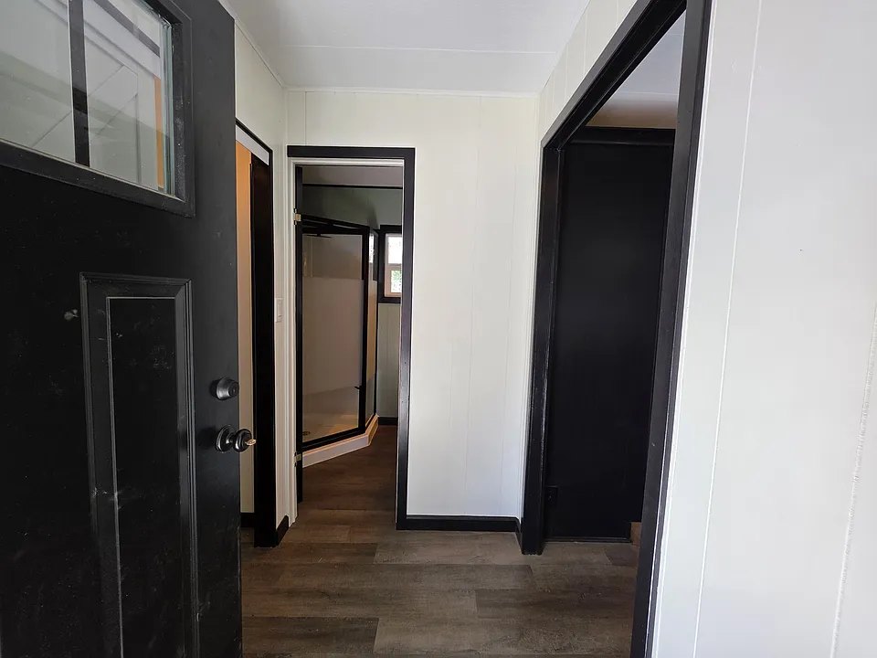 4306 S Blue Ridge Loop