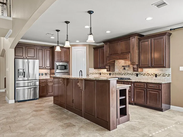 28223 Red Shady Oaks Dr — Photo 8