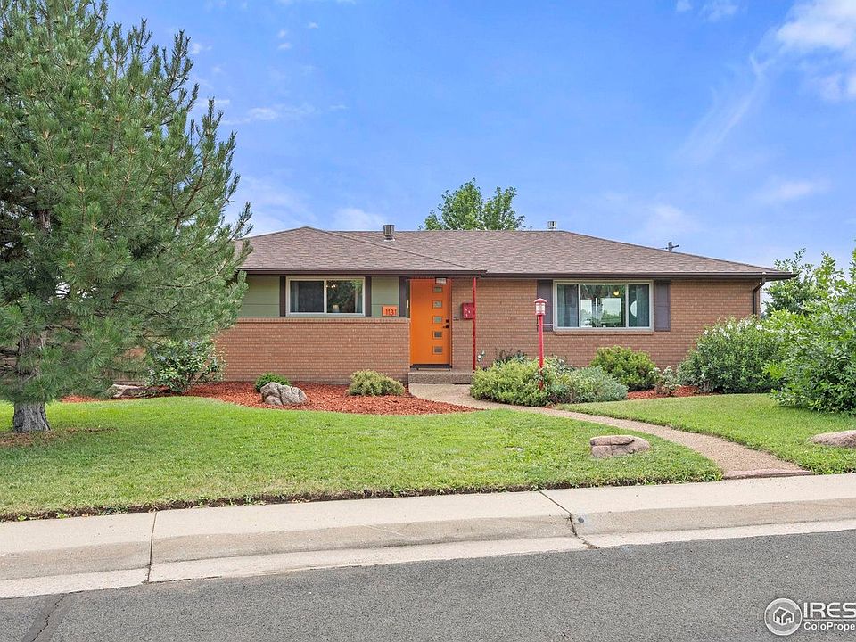 1st image of 1131 W Broadmoor Dr