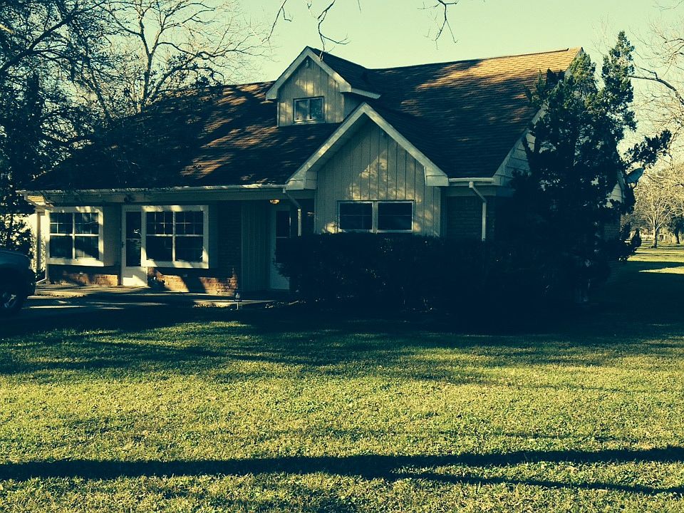1st image of 1240 County Road 677