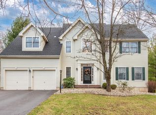 3 Southern Hills Dr, Skillman, NJ 08558