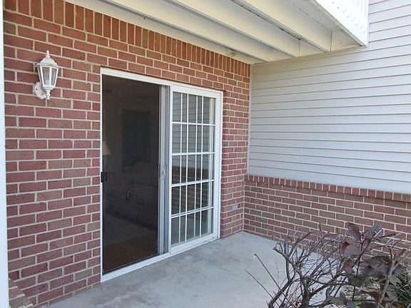 4th image of 1254 Village Centre Dr Unit 4