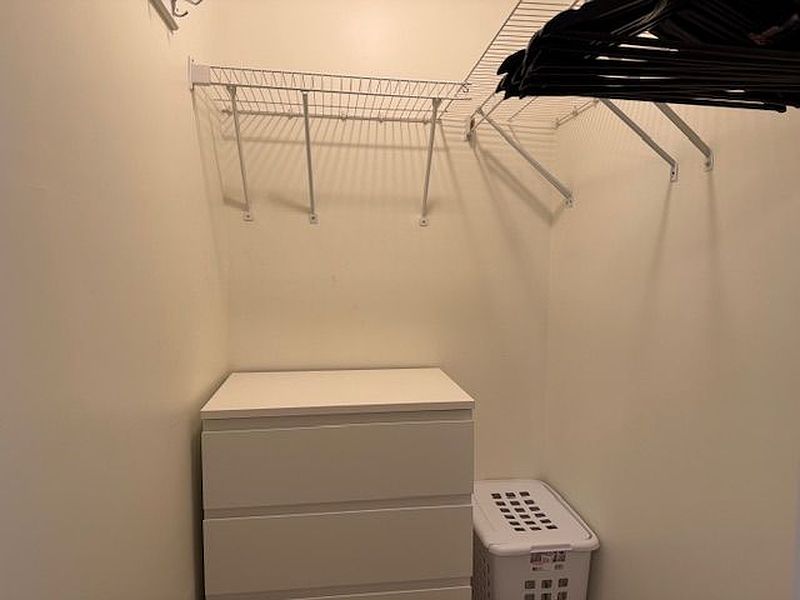 North Vancouver Apartment for rent - 2 Bedrooms — photo 7