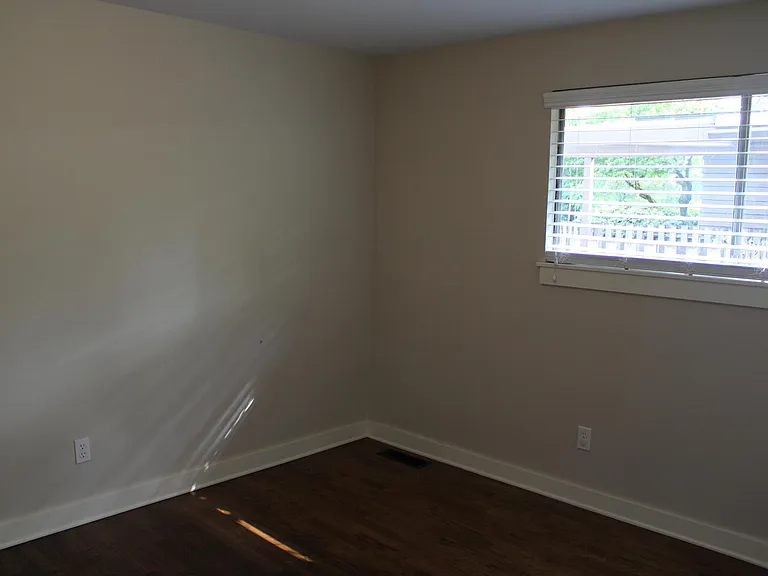 5013 Sand Point Pl NE #A — Photo 9