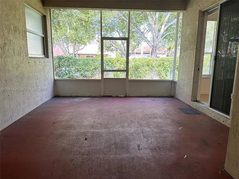1721 SE 17th Ave — Photo 22