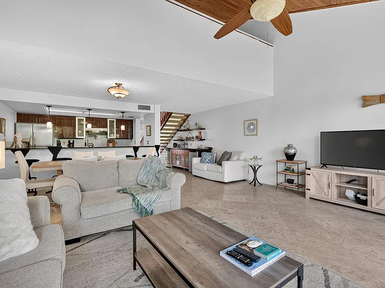 164 Old Meadow Way — Photo 35