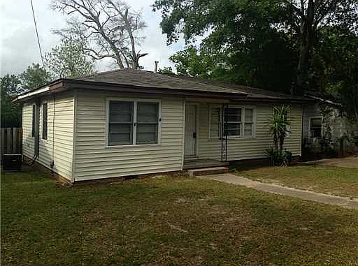 1st image of 2038 North Dr