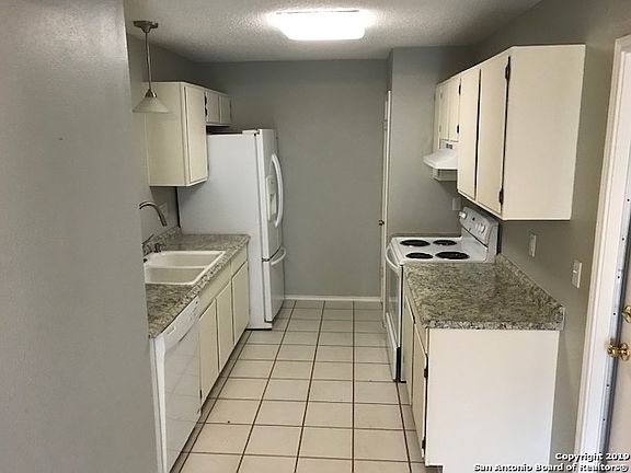 5th image of 3690 Stoney Branch St