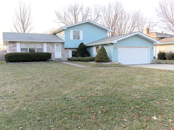 2nd image of 511 Parkshore Dr