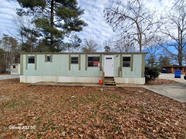 4440 New Walkertown Rd #B-3