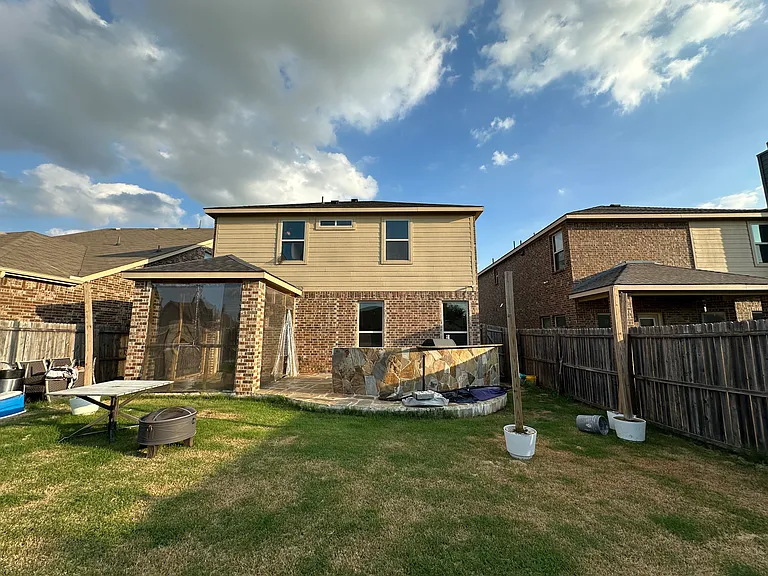 8921 Tenderfoot Ln — Photo 10