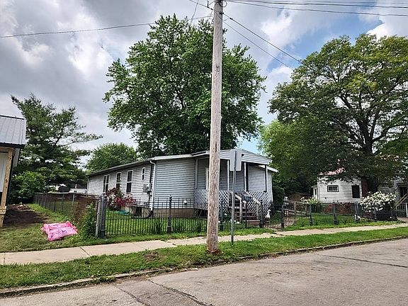 5th image of 343 E Ohio St