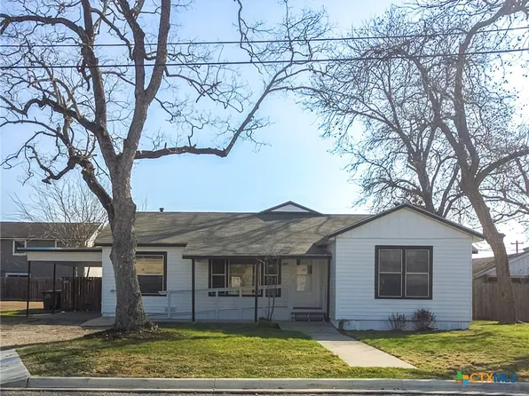 2006 N Wheeler St, Victoria, TX 77901