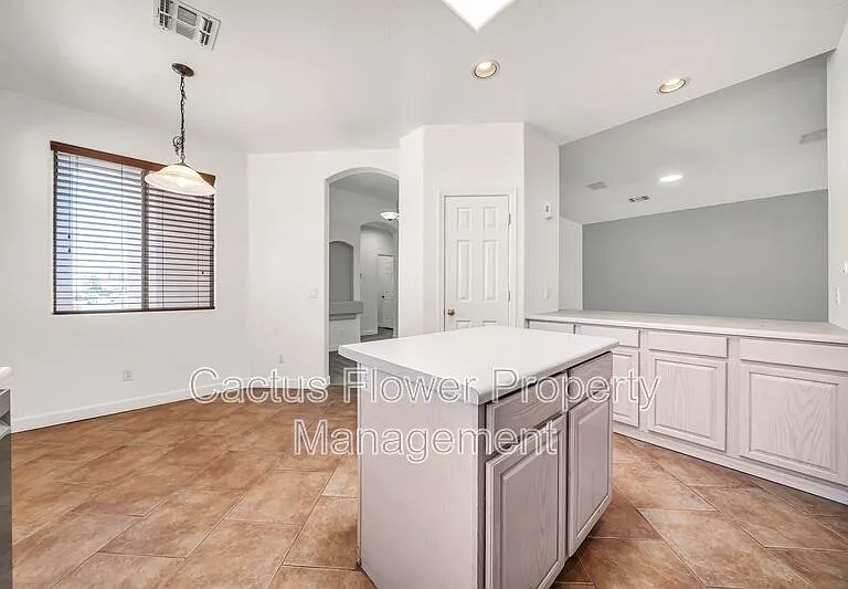 20276 N 64th Ave — Photo 17