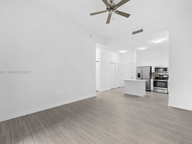 1776 Polk St #1103 — Photo 9