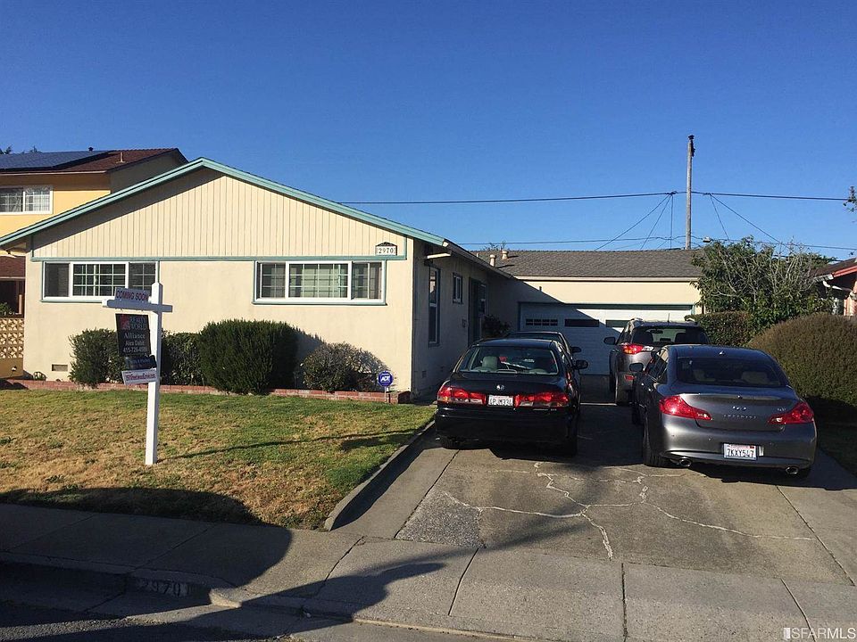 1st image of 2970 Fleetwood Dr