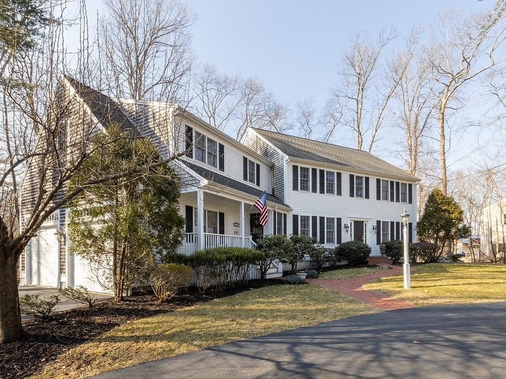 329 ster St, Hanover, MA 02339 Zillow