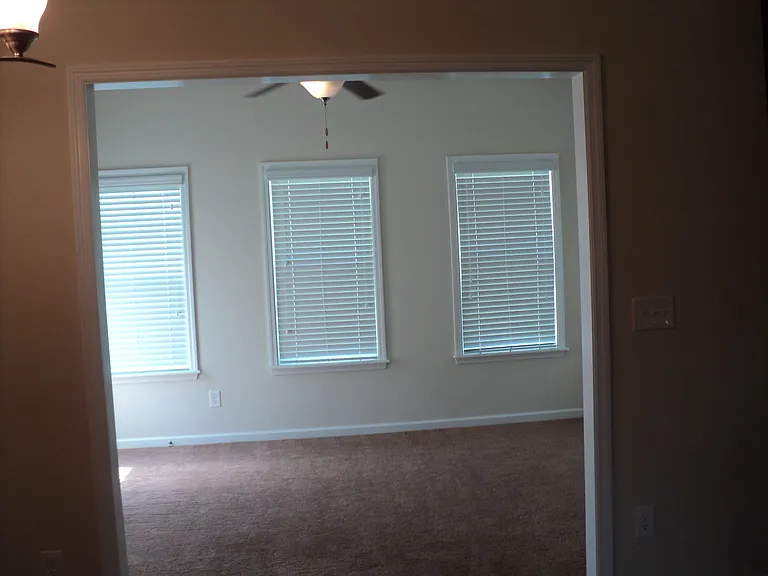 1713 Sunmeadow Dr — Photo 11