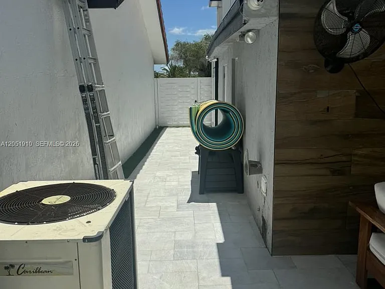 20950 SW 119th Ct — Photo 57