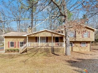 3363 Sir Lancelot Pl SW, Marietta, GA 30008