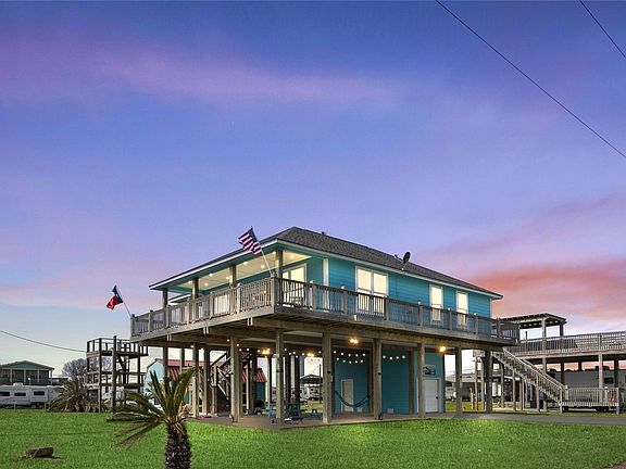 2nd image of 965 Gulf Shores Dr