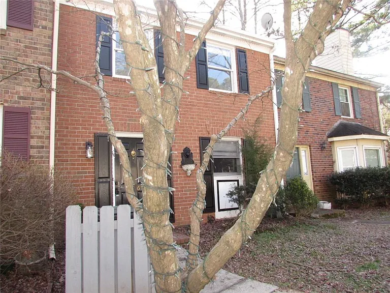1716 Twin Brooks Dr — Photo 30