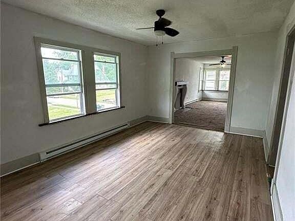 5th image of 856 Lincoln Ave