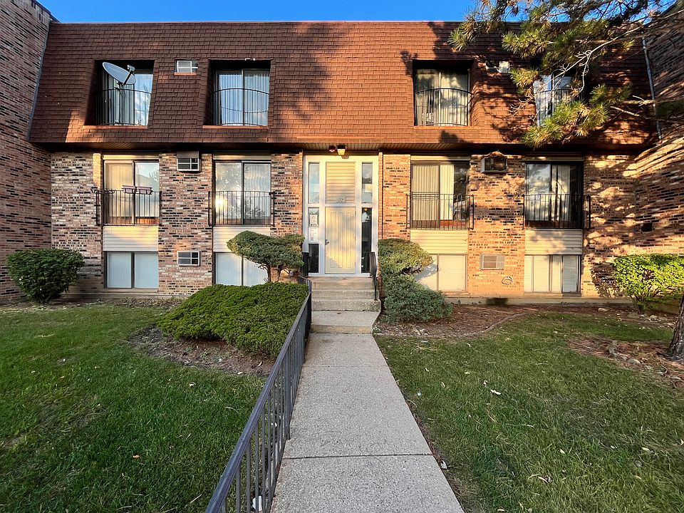 1st image of 172 Waters Edge Dr #301